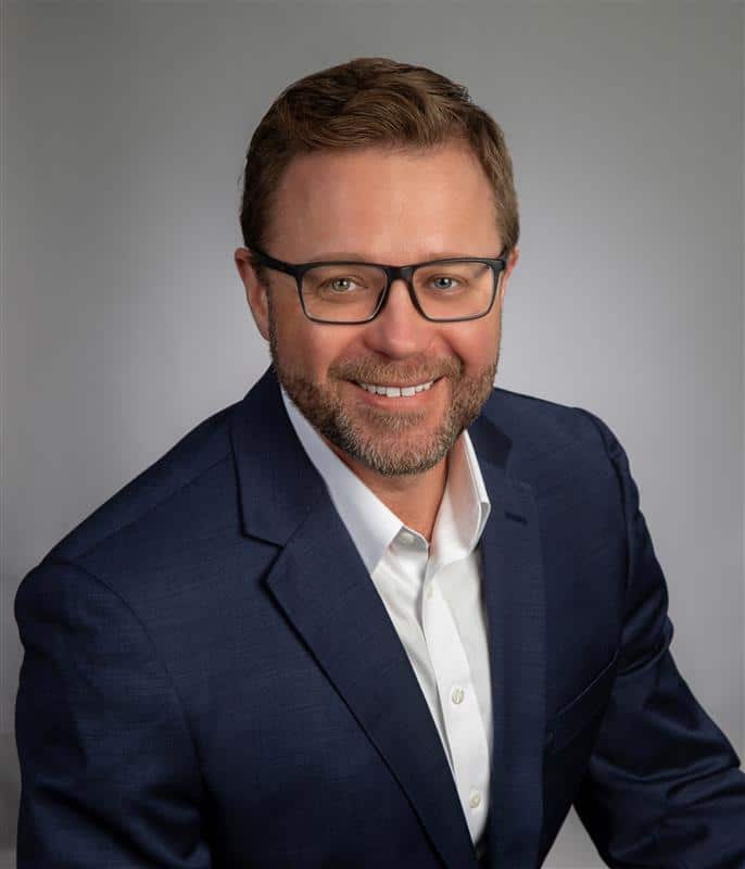 Seth Christ Head Shot